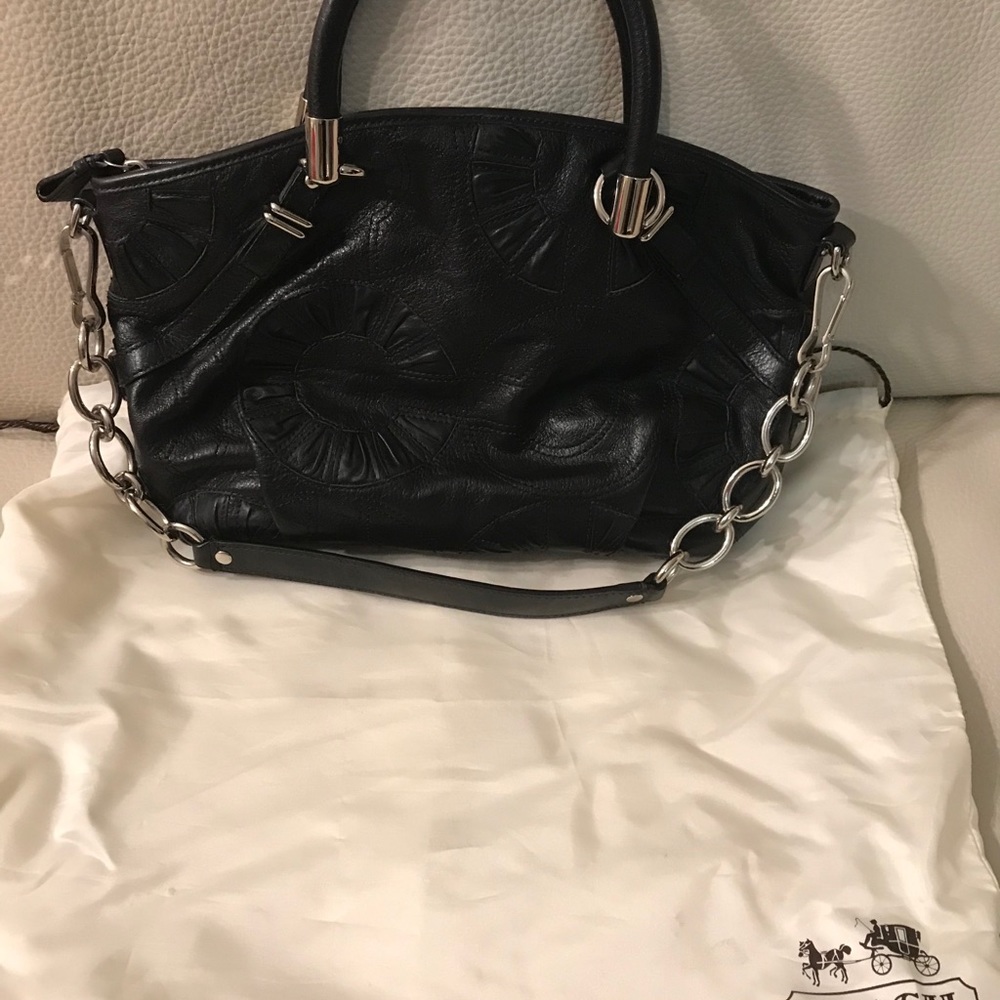 Coach Signature C Embossed leather handbag - Picture 2 of 16